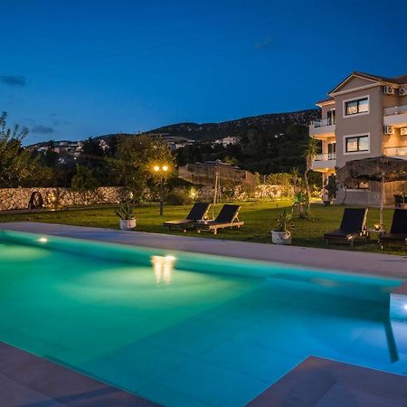 Queen Bee Residence Μηνιά Εξωτερικό φωτογραφία