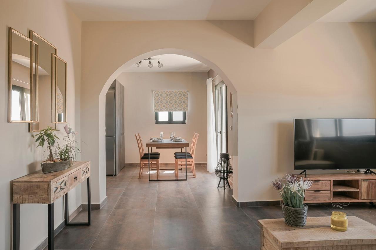 Queen Bee Residence Μηνιά Εξωτερικό φωτογραφία
