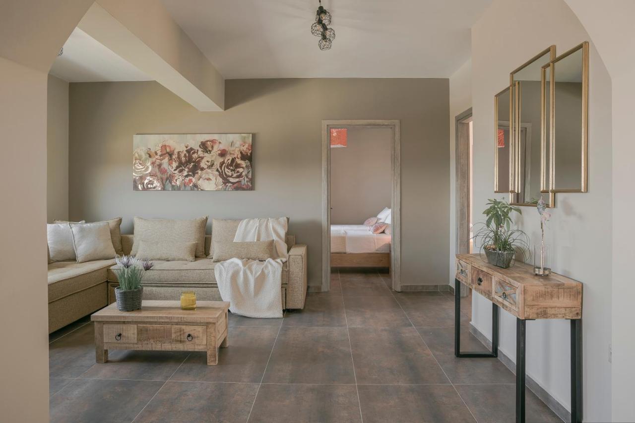 Queen Bee Residence Μηνιά Εξωτερικό φωτογραφία