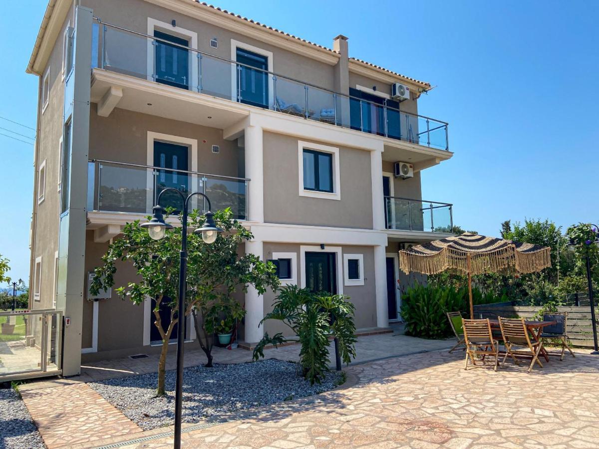 Queen Bee Residence Μηνιά Εξωτερικό φωτογραφία
