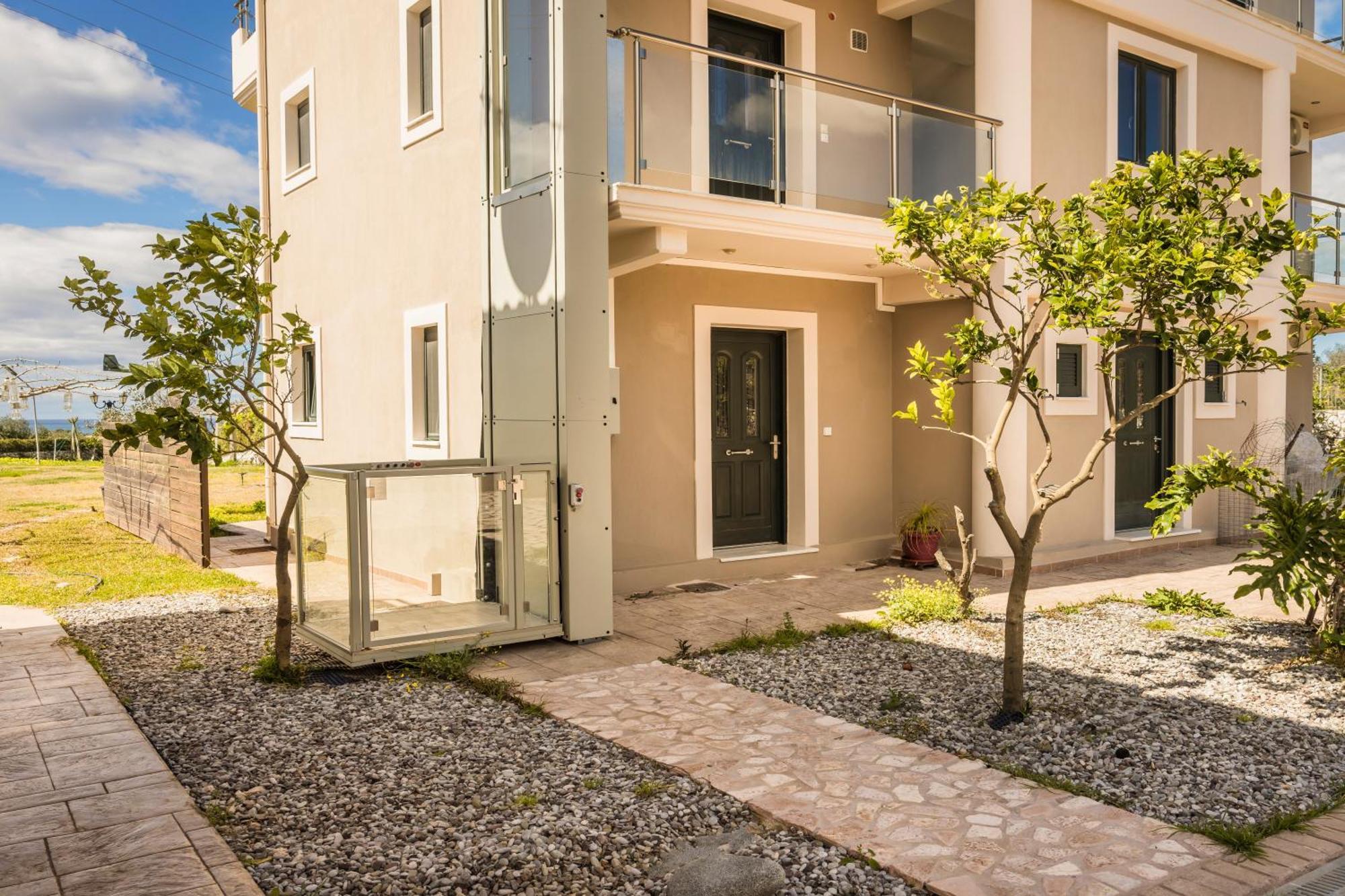 Queen Bee Residence Μηνιά Εξωτερικό φωτογραφία